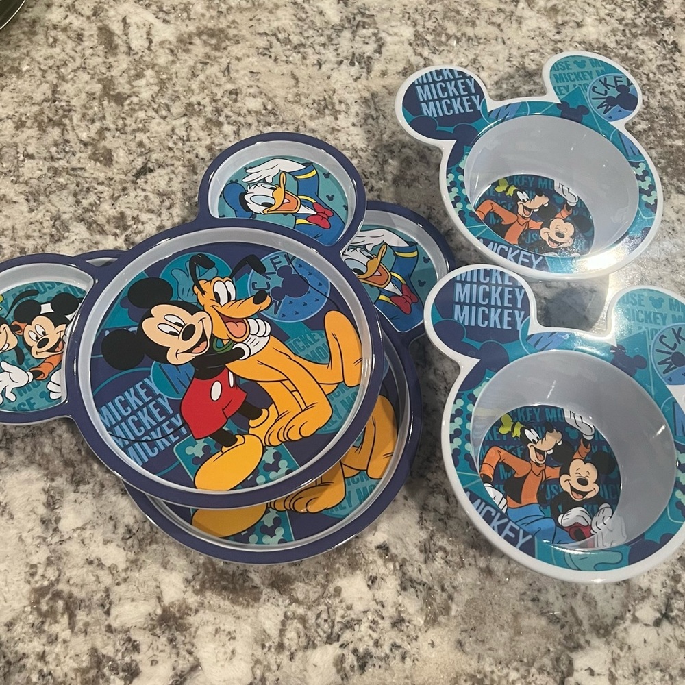 Mickey Mouse 4pc set